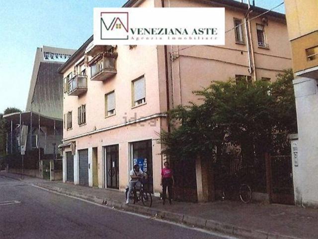 Appartamento in vendita di 59 m² in Via Aleardo Aleardi, 83