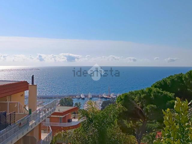Appartamento in vendita di 59 m² in Via Asplanato Siccardi, 40