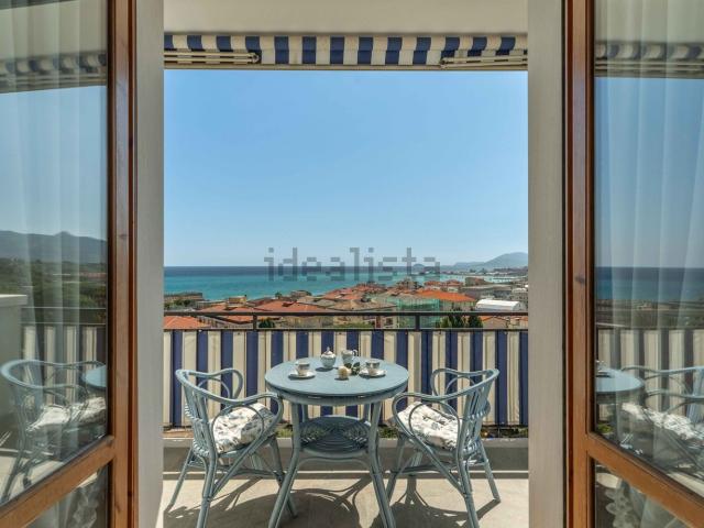 Appartamento in vendita di 59 m² in Via della Cornice, 100