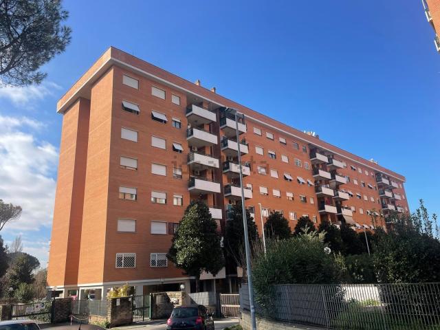 Appartamento in vendita di 59 m² in Via Enrico Viarisio, 12