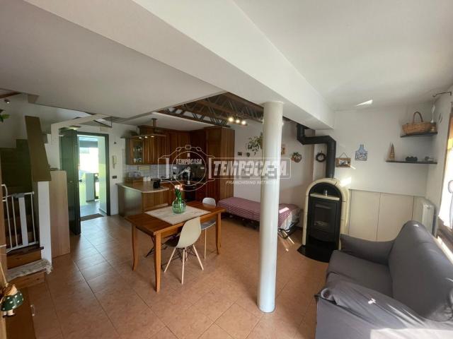 Appartamento in vendita di 59 m² in Via Feltre, 97