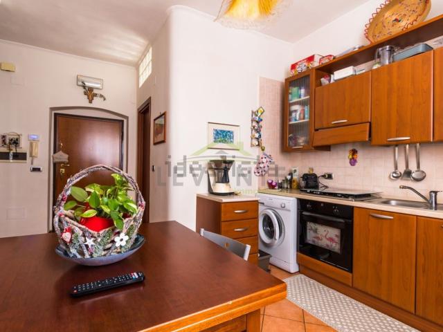 Appartamento in vendita di 59 m² in Via G. Romolo Nuzziello, 11
