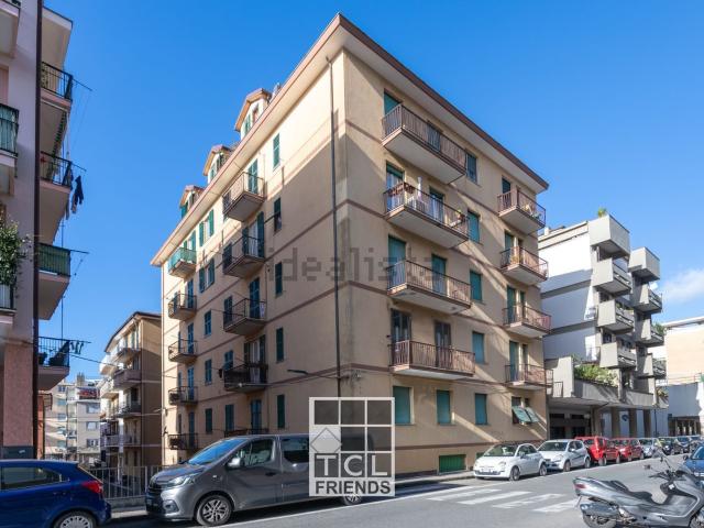 Appartamento in vendita di 63 m² in Via Urso de Segestro, 17