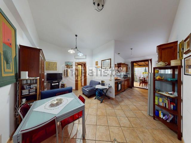 Appartamento in vendita di 63 m² in Via Valdaso, 36