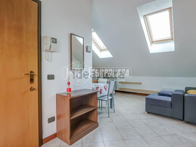 Appartamento in vendita di 63 m² in Via Acerbi, 37