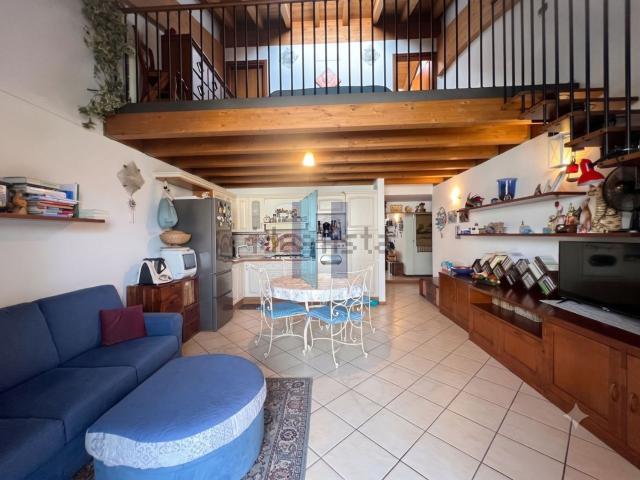 Appartamento in vendita di 63 m² in Via Angelo Canossi, 2