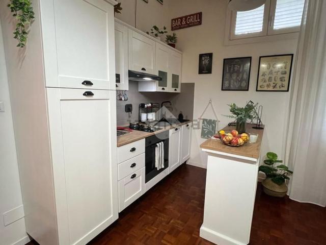 Appartamento in vendita di 63 m² in Via Cento, 186