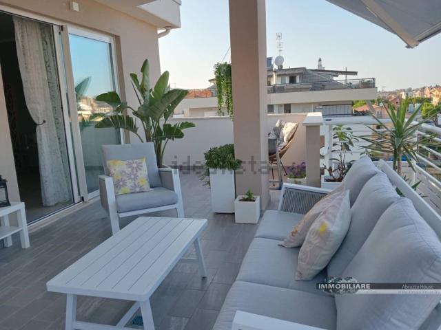Appartamento in vendita di 63 m² in Via Firenze, 44