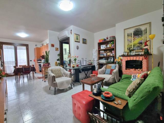 Appartamento in vendita di 63 m² in Via Fratelli Bandiera, 32