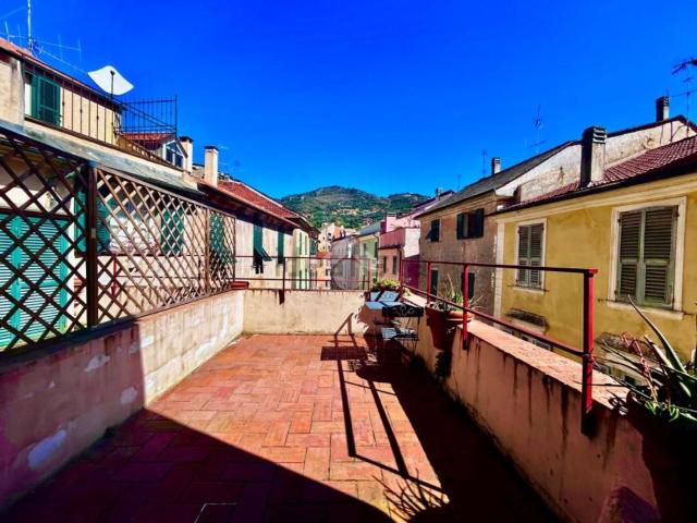 Appartamento in vendita di 63 m² in Via Giovanni Nicotera, 34