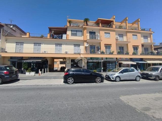 Appartamento in vendita di 63 m² in Via Miliscola, 388