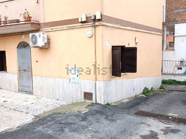 Appartamento in vendita di 63 m² in Via Sante di cola, 19