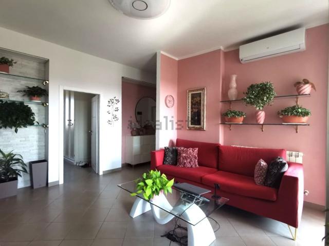 Appartamento in vendita di 63 m² in Viale Dante Alighieri, 130