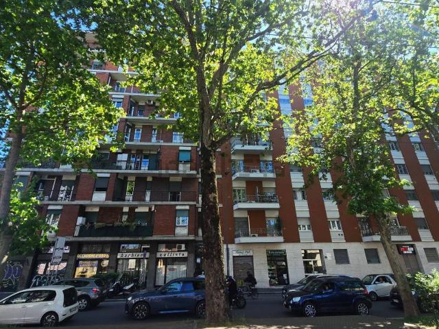 Appartamento in vendita di 63 m² in Viale Liguria, 50