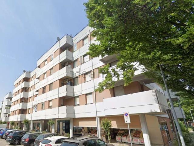 Appartamento in vendita di 63 m² in Viale Viareggio, 34