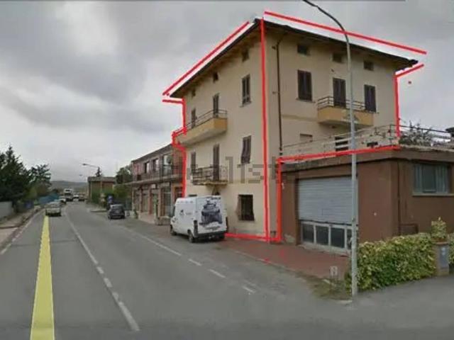 Appartamento in vendita di 600 m² in Via dei Molini
