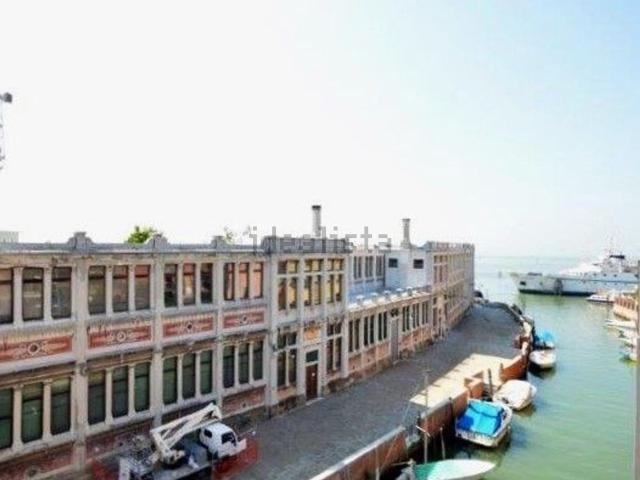 Appartamento in vendita di 60 m² in Calle Scuola, 486