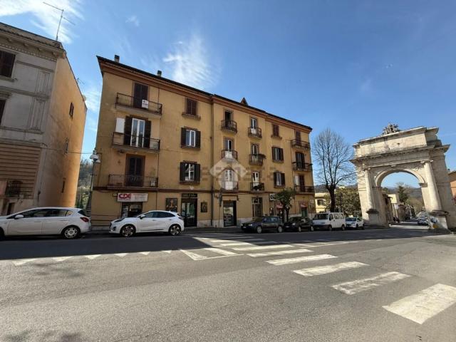 Appartamento in vendita di 60 m² in Largo Giuseppe Mazzini, 4