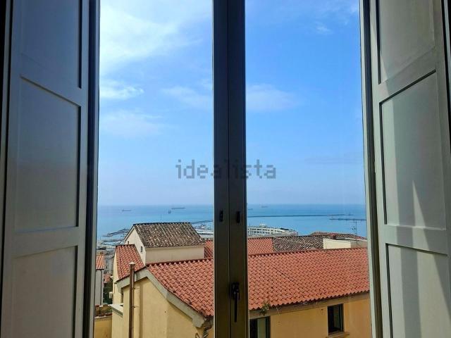 Appartamento in vendita di 60 m² in Largo Scuola Medica Salernitana, 3
