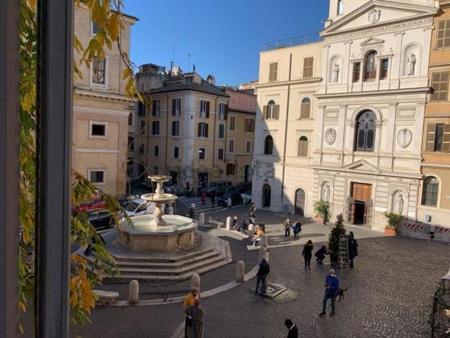 Appartamento in vendita di 60 m² in Piazza della Madonna dei Monti, 41