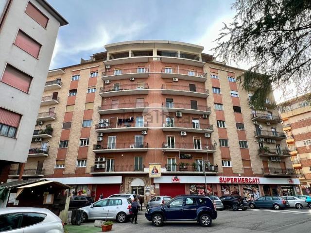 Appartamento in vendita di 60 m² in Piazza Europa, 14