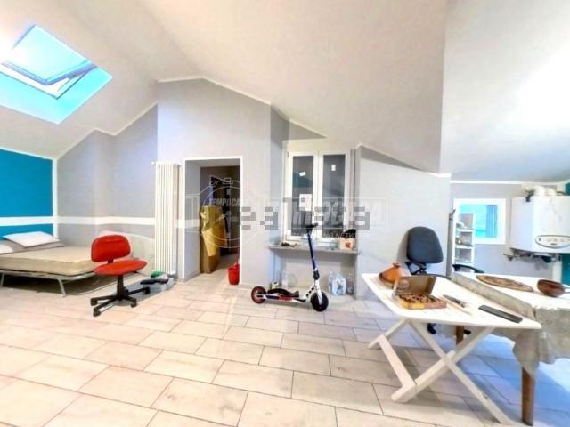 Appartamento in vendita di 60 m² in Piazza Francesco Crispi, 60