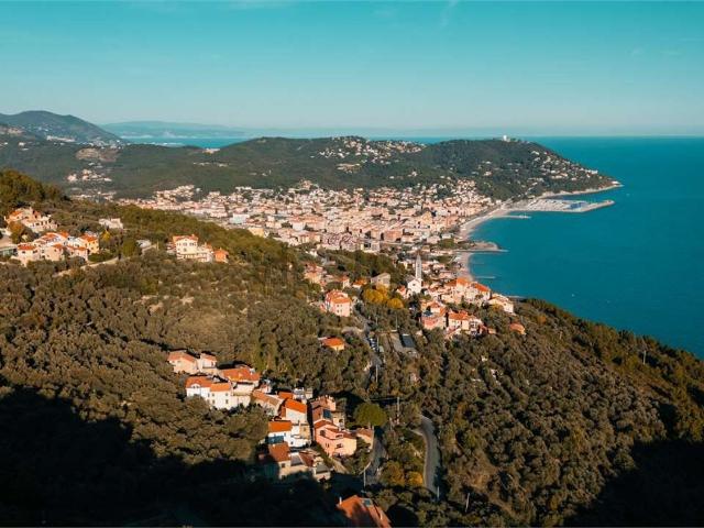 Appartamento in vendita di 60 m² in Strada della Colla