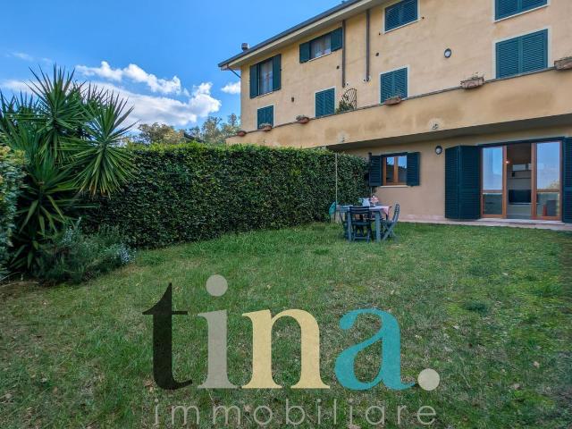 Appartamento in vendita di 60 m² in Località SP del Vaiolo 11 Alberelli, 63