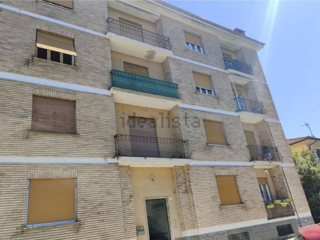 Appartamento in vendita di 60 m² in Via Ugo Foscolo, 10