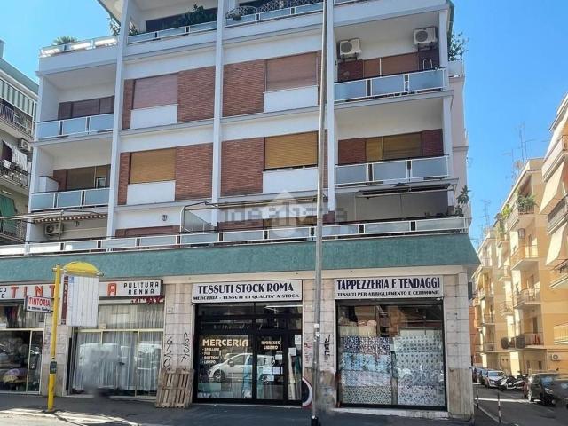 Appartamento in vendita di 60 m² in Via Vincenzo Briganti, 5