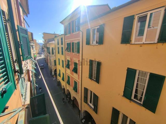 Appartamento in vendita di 60 m² in Via Vittorio Veneto, 16043
