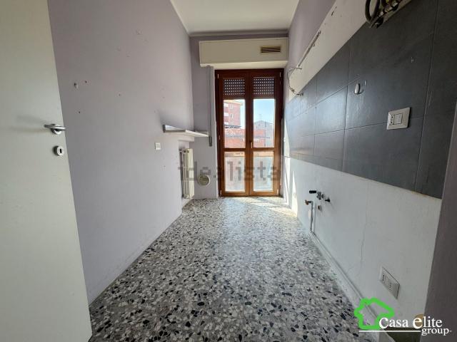 Appartamento in vendita di 60 m² in Via XXIII Marzo 1848, 36