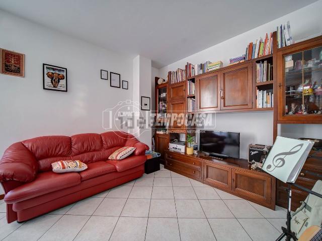 Appartamento in vendita di 60 m² in Via XXV Aprile, 7