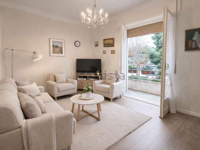 Appartamento in vendita di 60 m² in Via Zeffiro Massa