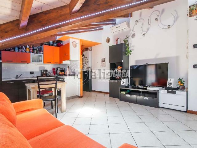 Appartamento in vendita di 60 m² in Via A. Manzoni, 84