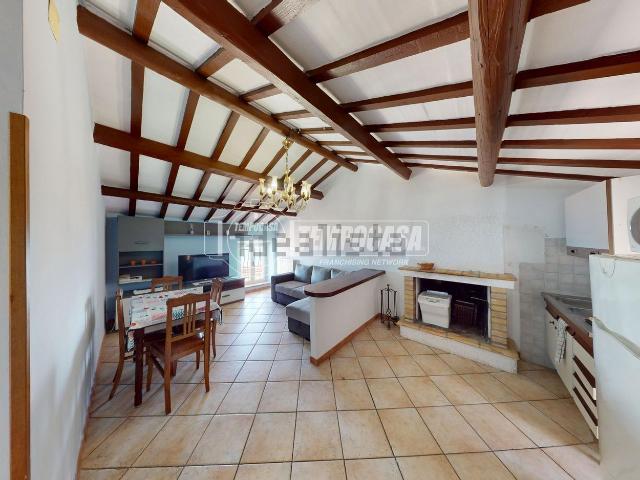 Appartamento in vendita di 60 m² in Via A. de Gasperi, 24