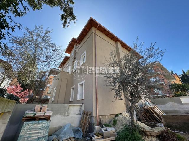 Appartamento in vendita di 60 m² in Via Acquapendente, 14