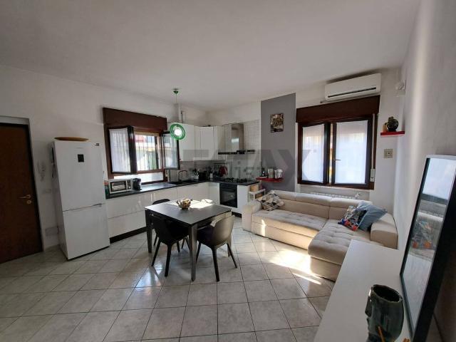 Appartamento in vendita di 60 m² in Via Alessandro Manzoni, 43
