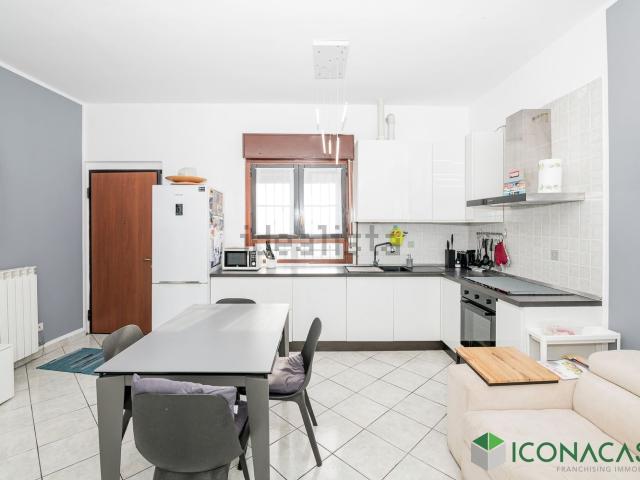 Appartamento in vendita di 60 m² in Via Alessandro Manzoni