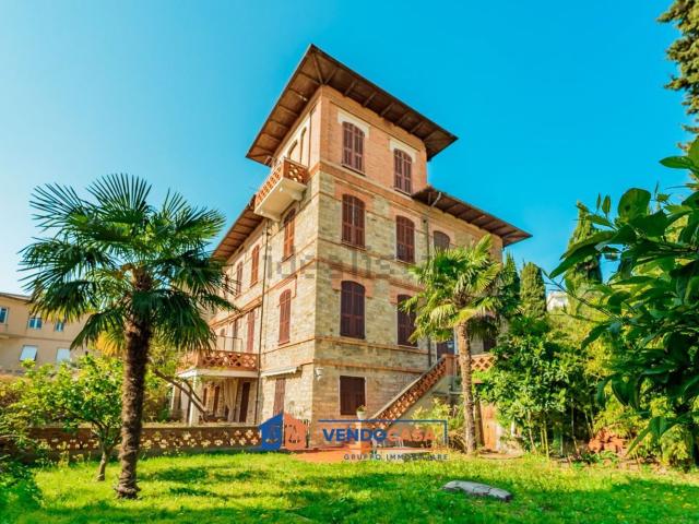 Appartamento in vendita di 60 m² in Via Aurelia, 7