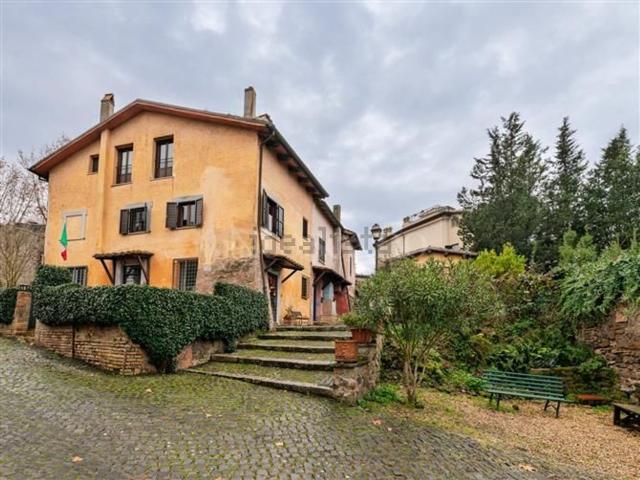 Appartamento in vendita di 60 m² in Via Baronale