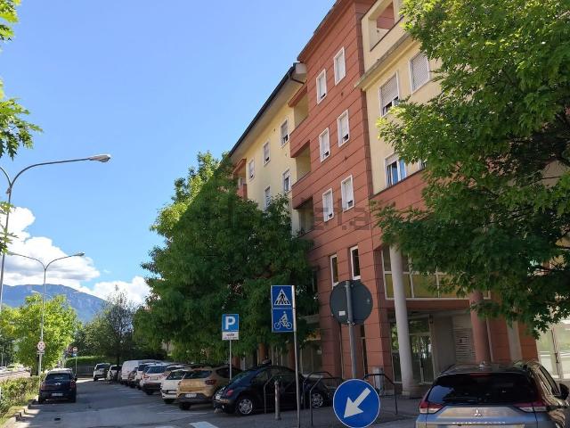 Appartamento in vendita di 60 m² in Via Bolzano, 19