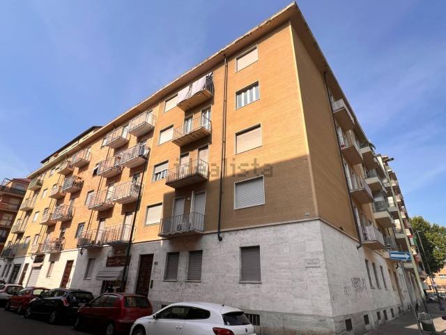 Appartamento in vendita di 60 m² in Via Borgosesia, 103