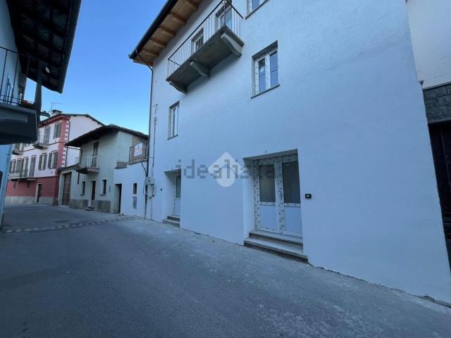 Appartamento in vendita di 60 m² in Via Carle Costanzo, 157
