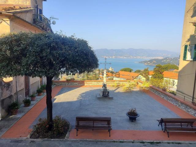 Appartamento in vendita di 60 m² in Via Costa