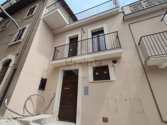 Appartamento in vendita di 60 m² in Via Crispomonti, 54