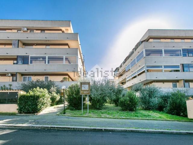 Appartamento in vendita di 60 m² in Via dei Pini, 23