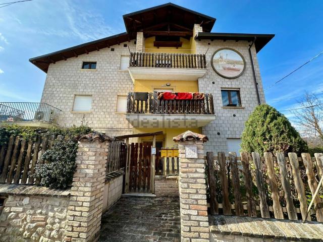 Appartamento in vendita di 60 m² in Via del Lago, 39