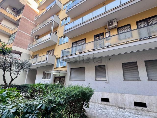 Appartamento in vendita di 60 m² in Via delle Aleutine