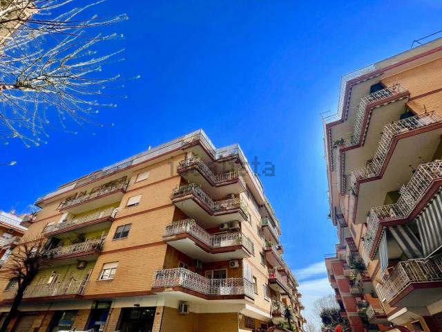 Appartamento in vendita di 60 m² in Via delle Baleari, 295